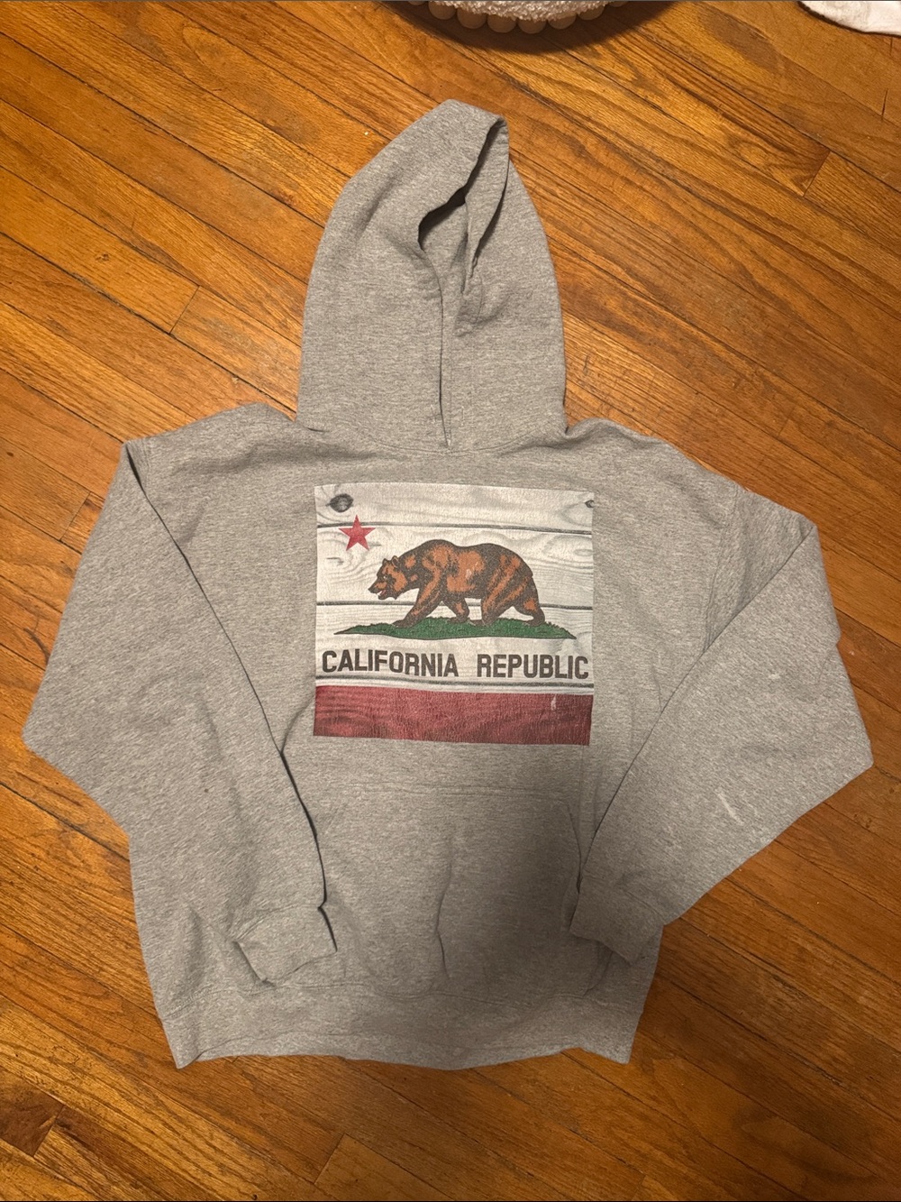 California Republic Graphic Sweatshirt - Gray - Picture 2 of 4